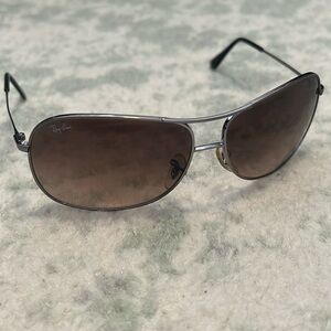 Ray-Ban Aviator Sunglasees